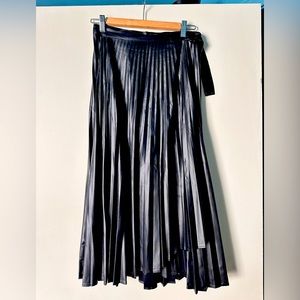 Zara Faux Leather Pleated Midi Skirt M Black